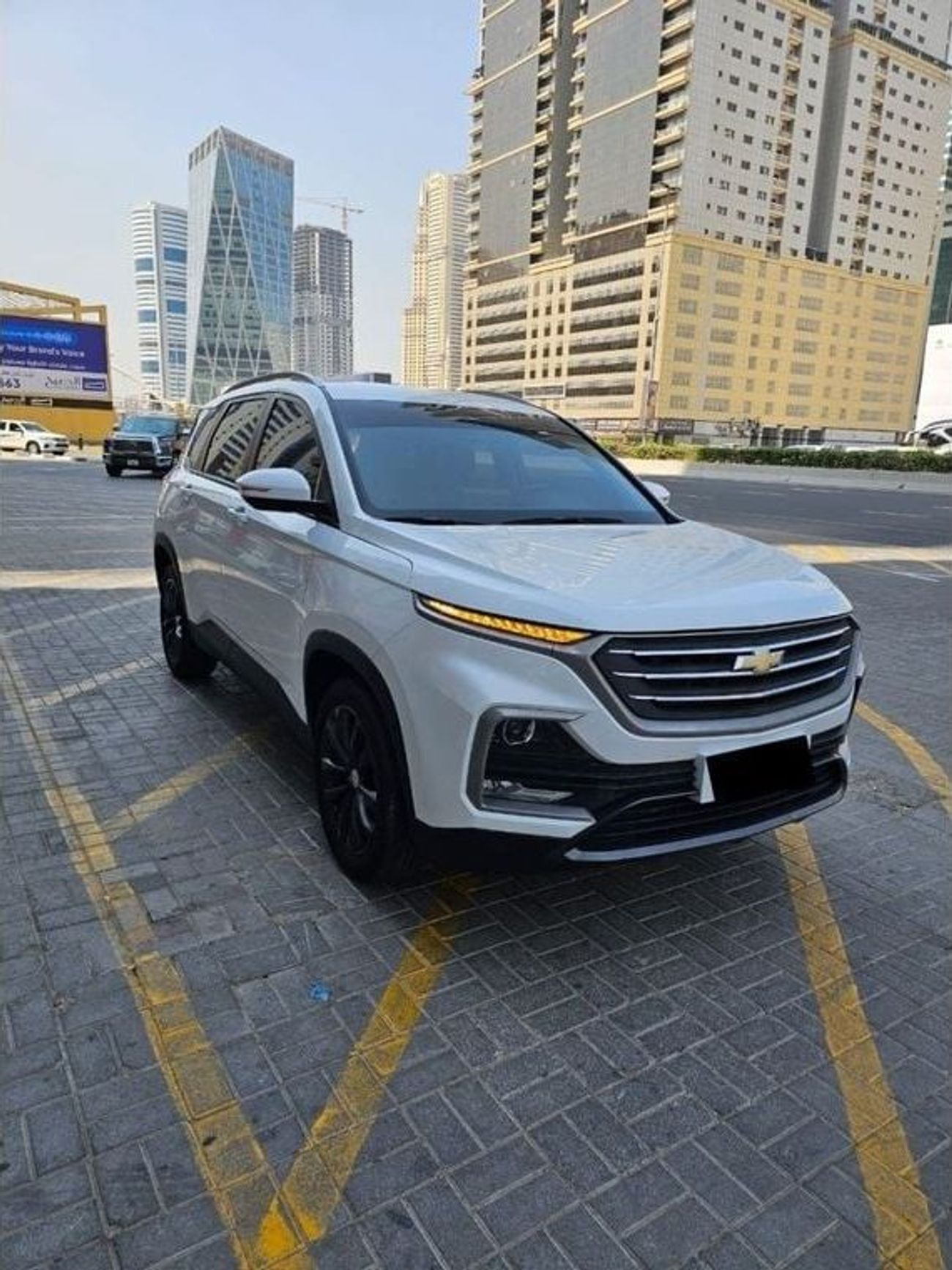 Chevrolet Captiva LS 1.5L (150 HP) (7 Seater)