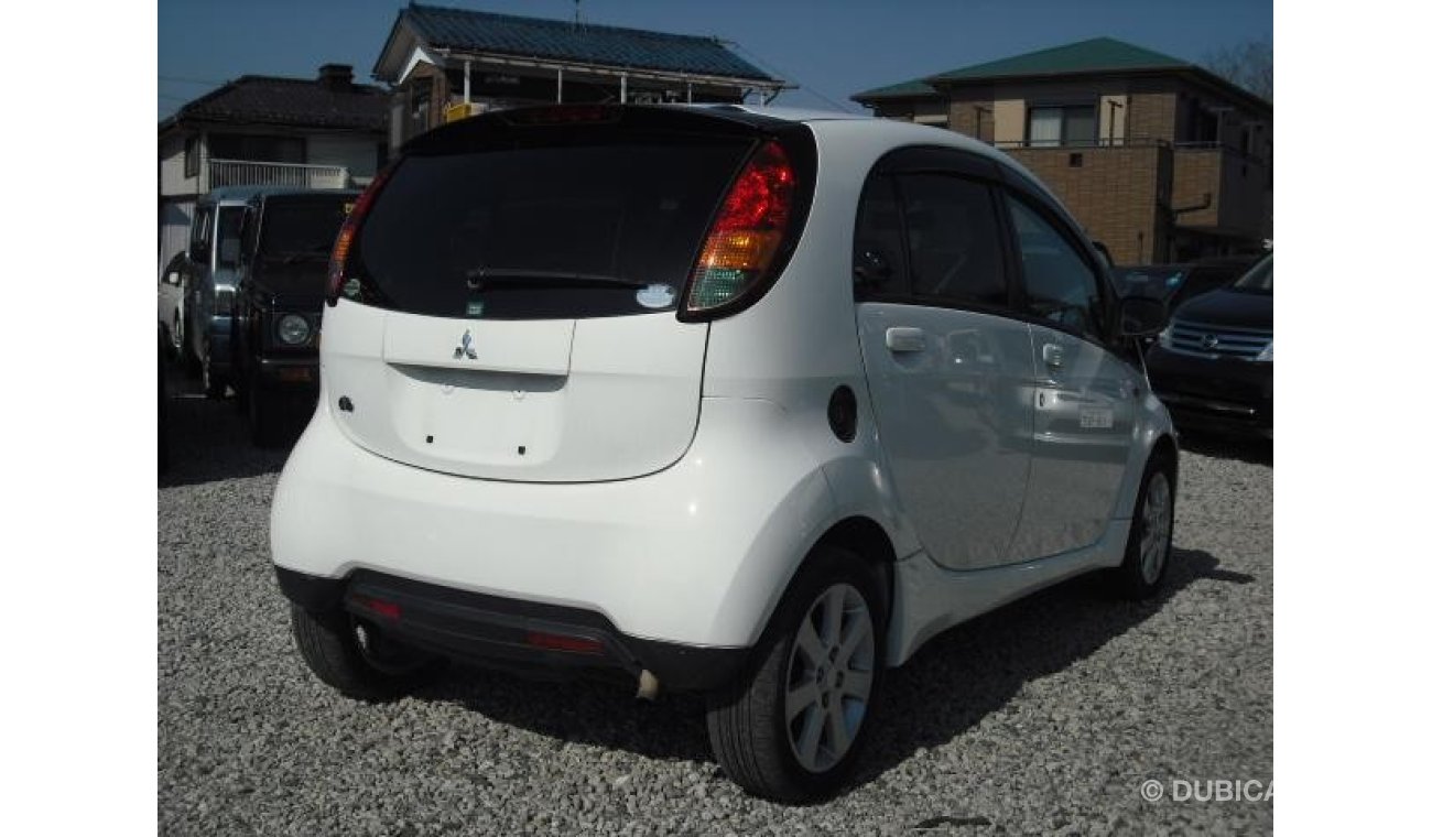 Mitsubishi Carisma HA1W