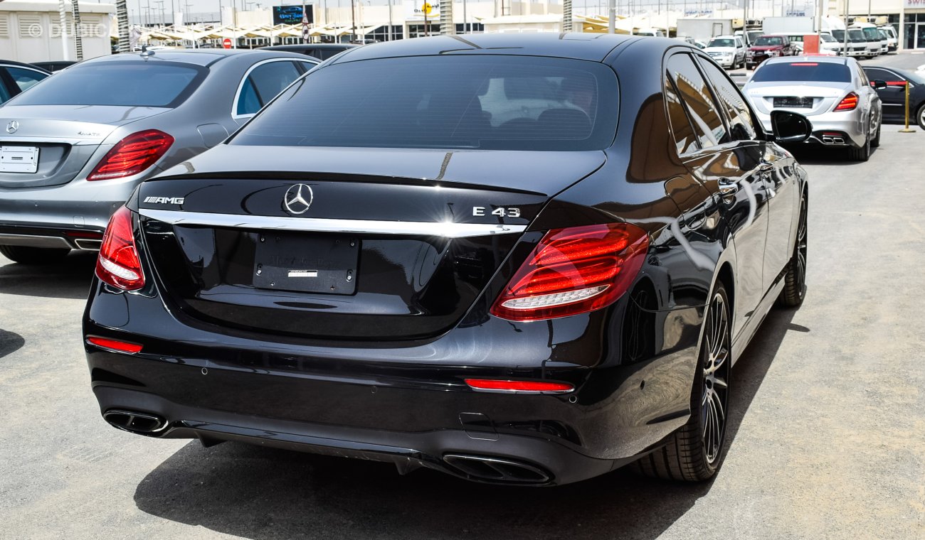 مرسيدس بنز E 43 AMG Biturbo 4 Matic