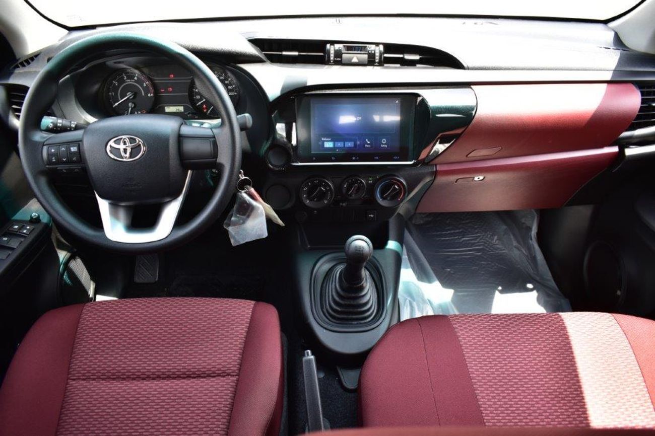 تويوتا هيلوكس 2025 MODEL TOYOTA HILUX DOUBLE CAB GL 2.4L DIESEL 4X2 5-SEATER MANUAL TRANSMISSION