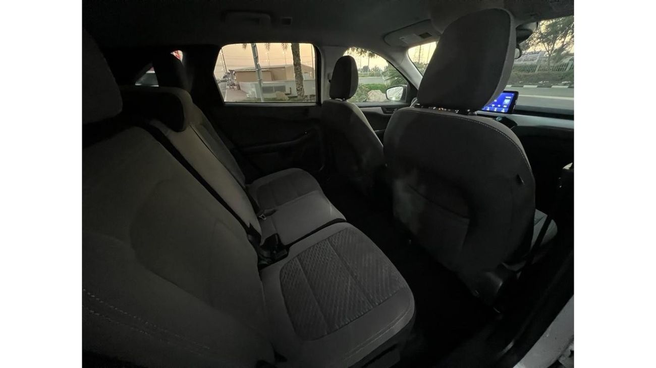 Ford Escape FORD ESCAPE 2022 IN PERFECT CONDITION