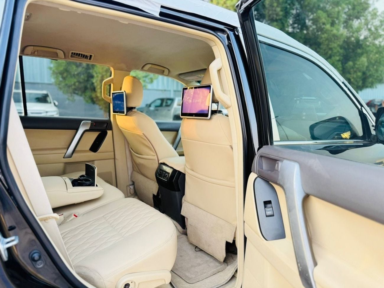 تويوتا برادو TX-L 2.7L (271 HP)