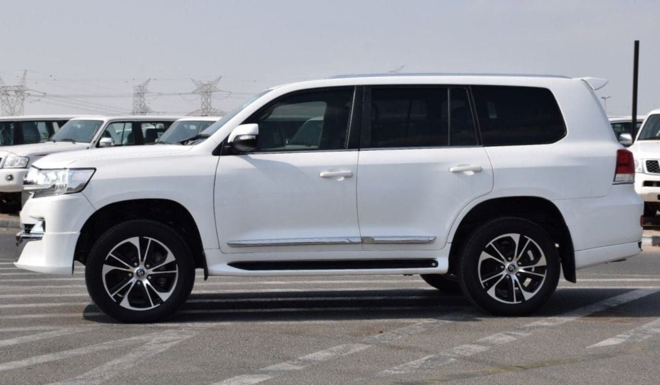 Toyota Land Cruiser GXR V8 Diesel 4.5L (Right Hand)