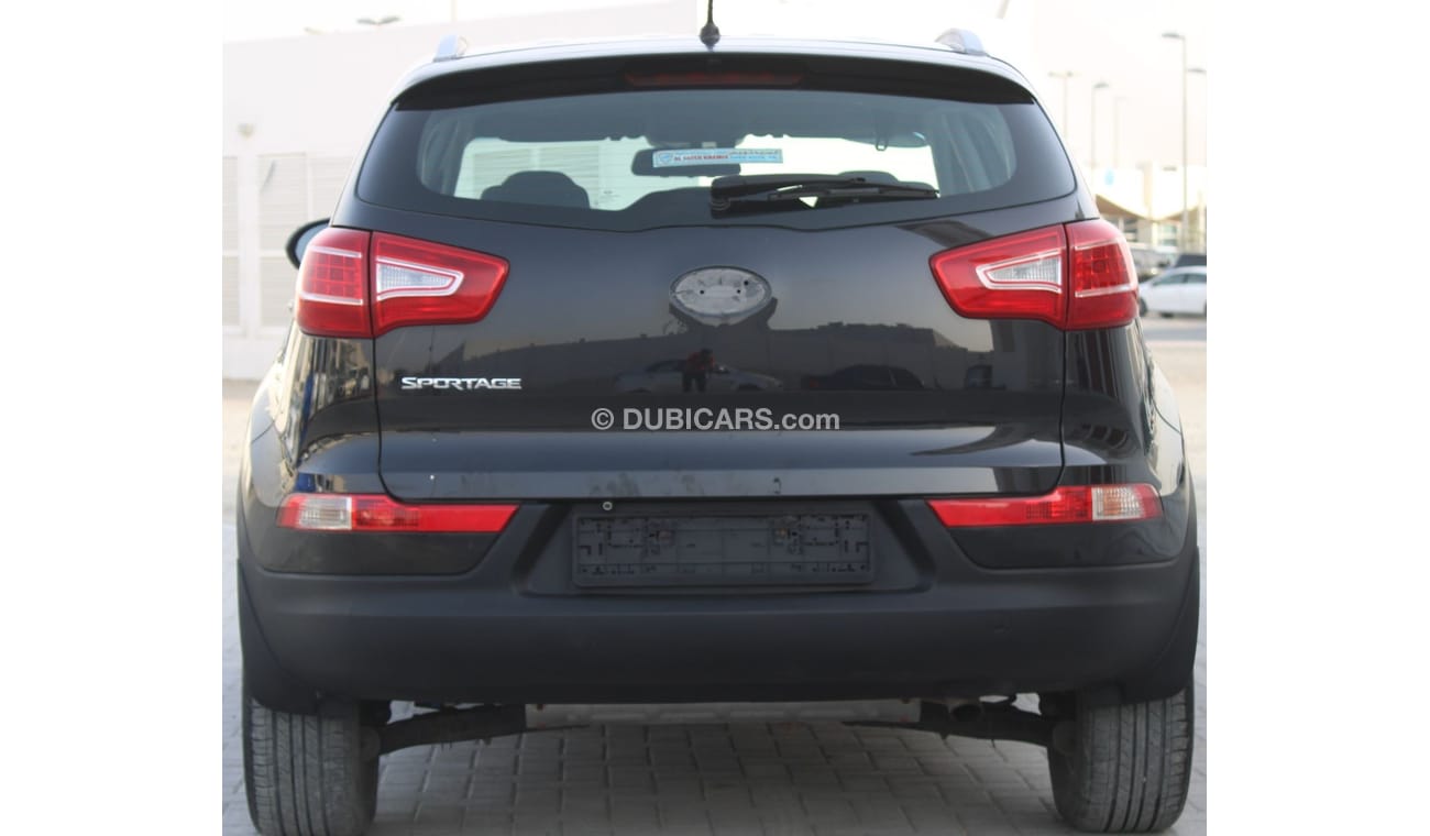 كيا سبورتيج EX كيا سبورتاج 2014 خليجي بحالة ممتازة بدون حوادث نظيفه جدا من الداخل والخارج