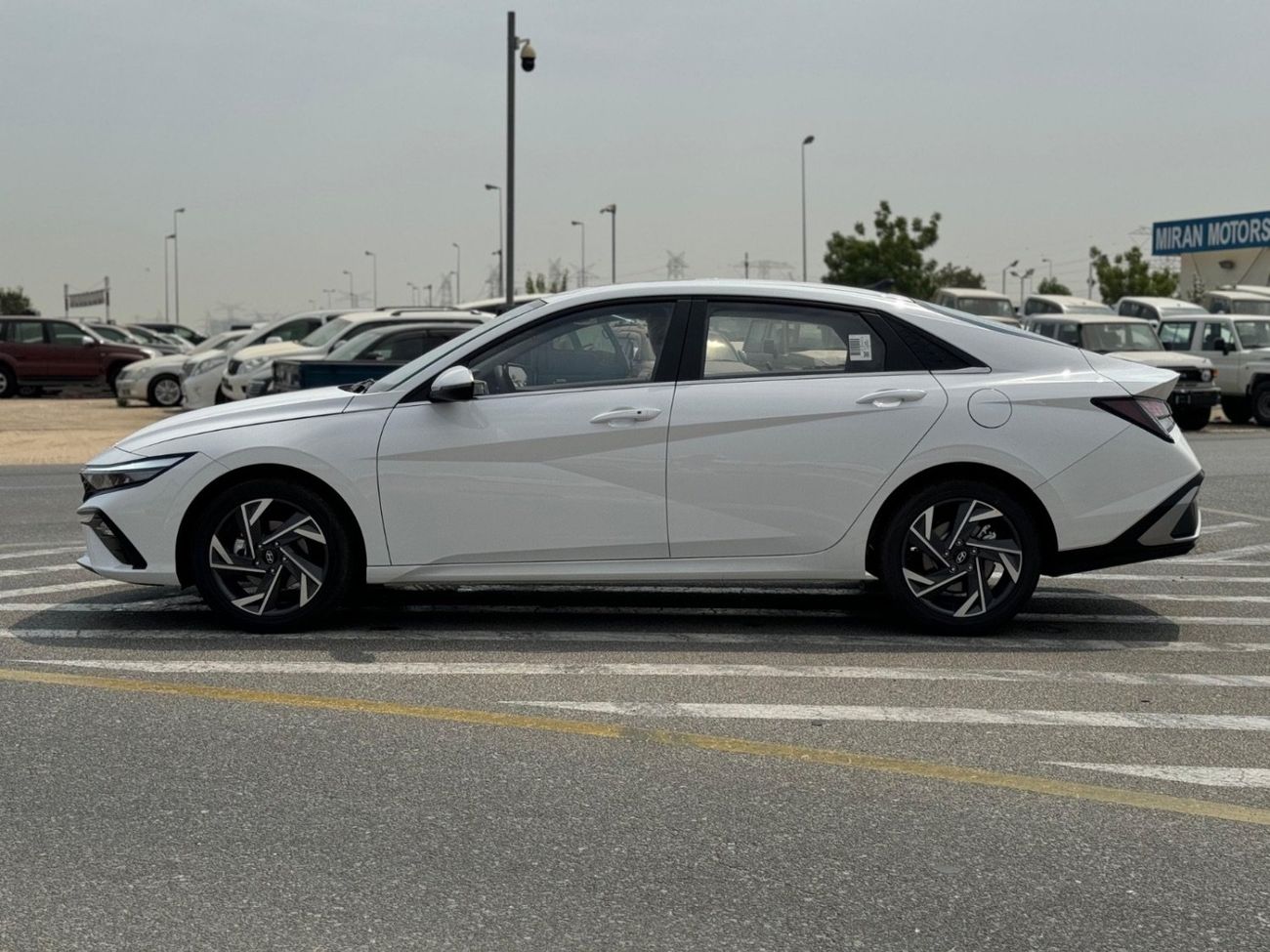 هيونداي إلانترا Brand New Elantra Elite 1.5 L