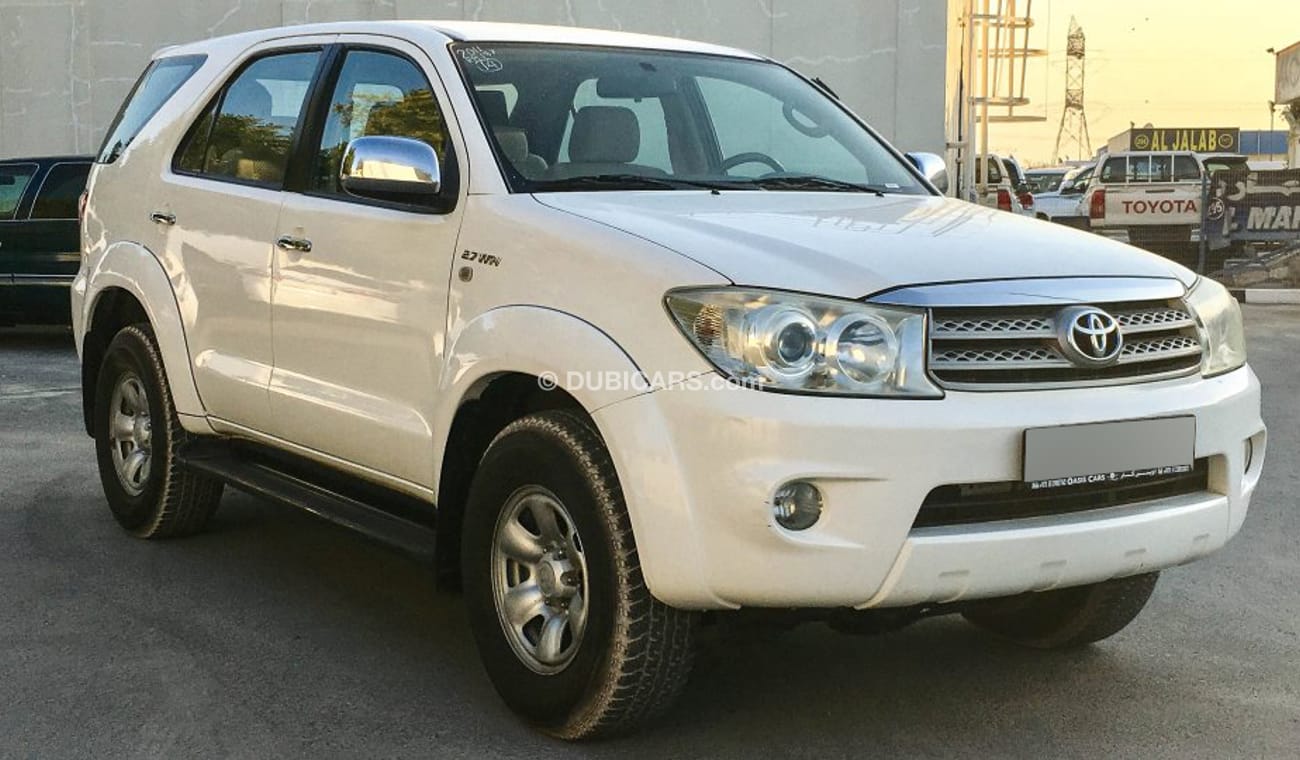 Toyota Fortuner SR5 2.7VVT-I