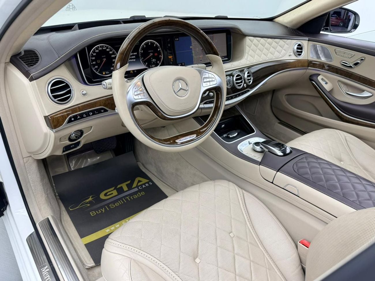 Mercedes Maybach S650 Maybach 2015 Mercedes Maybach S650, Service History, Fully Loaded, Excellent Condition, GCC