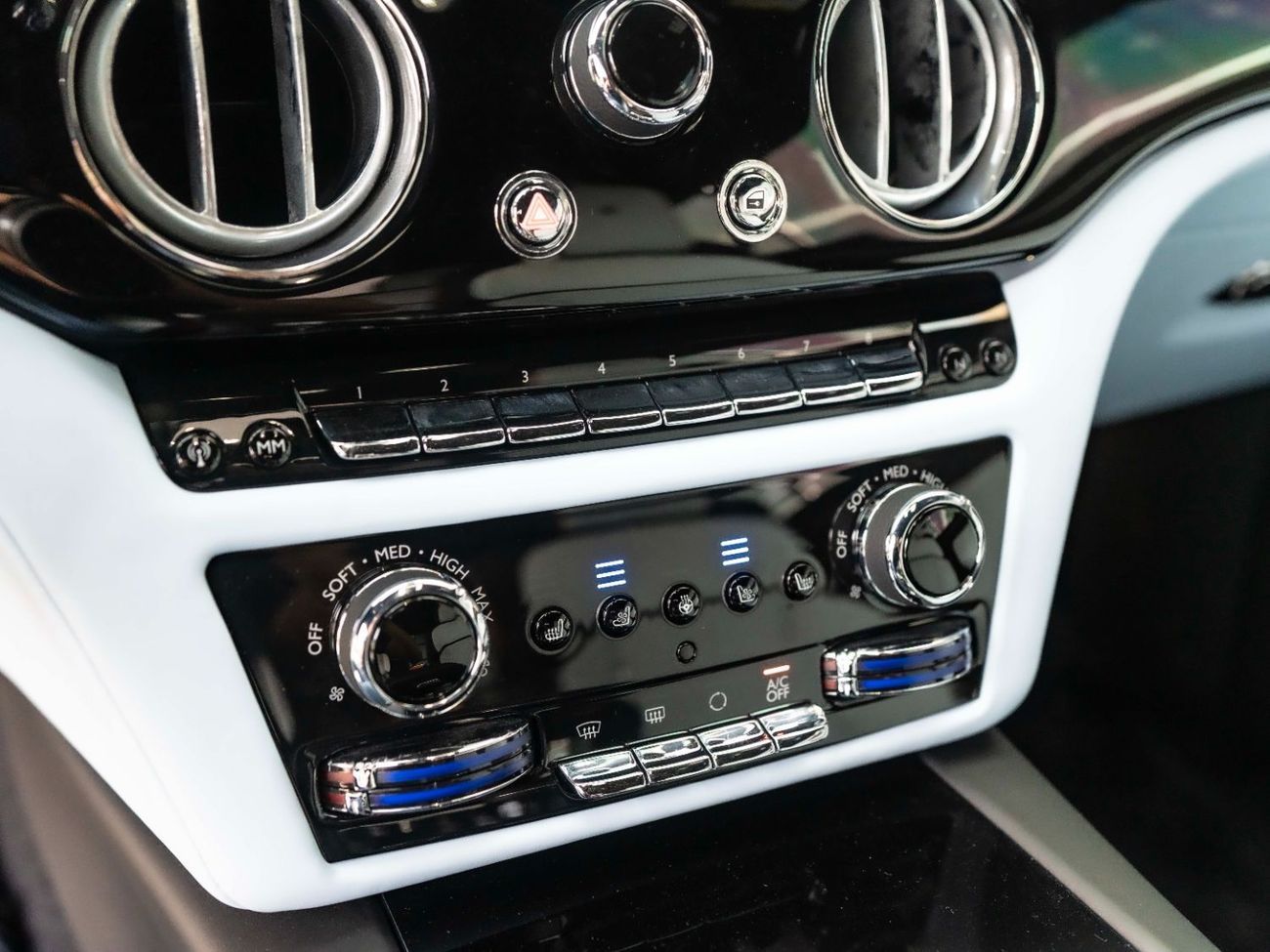 Rolls-Royce Spectre Coupe