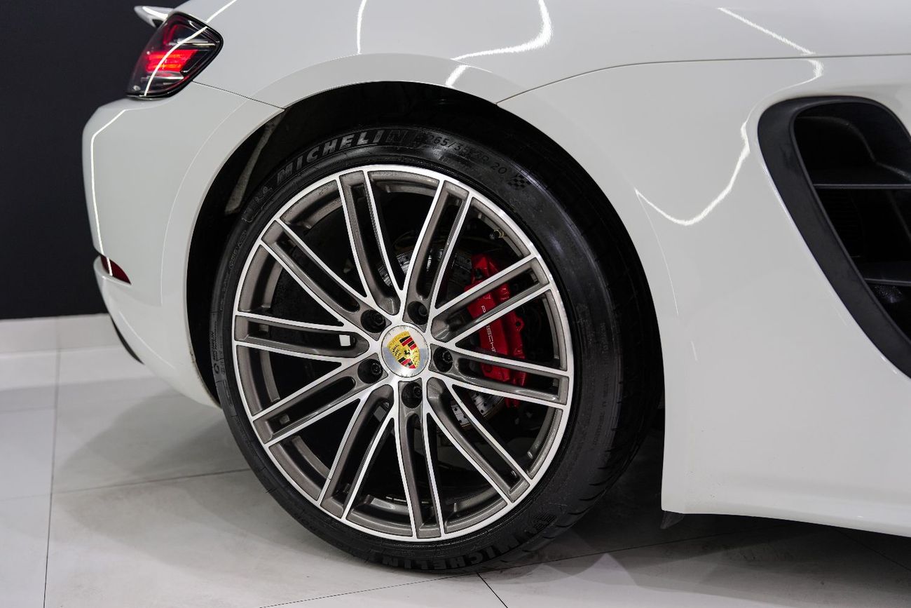 Porsche 718 Cayman S 2.5L A/T