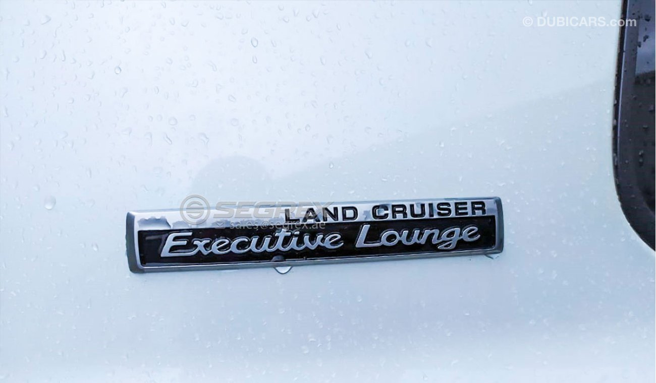 تويوتا لاند كروزر 4.6  V8 EXECUTIVE LOUNGE A/T READY STOCK 4.6  V8 EXECUTIVE LOUNGE A/T READY STOCK