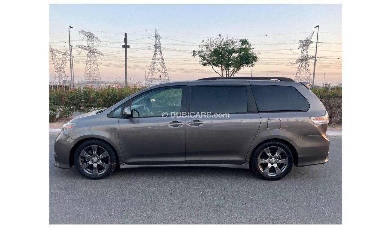 Toyota Sienna 2017 SE VIP PUSH START ENGINE 3.5L USA IMPORTED