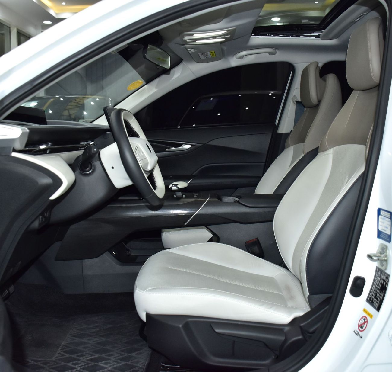 تشنجان ايادو بلس EXCELLENT DEAL for our Changan EADO Plus ( 2025 Model ) in White Color GCC Specs