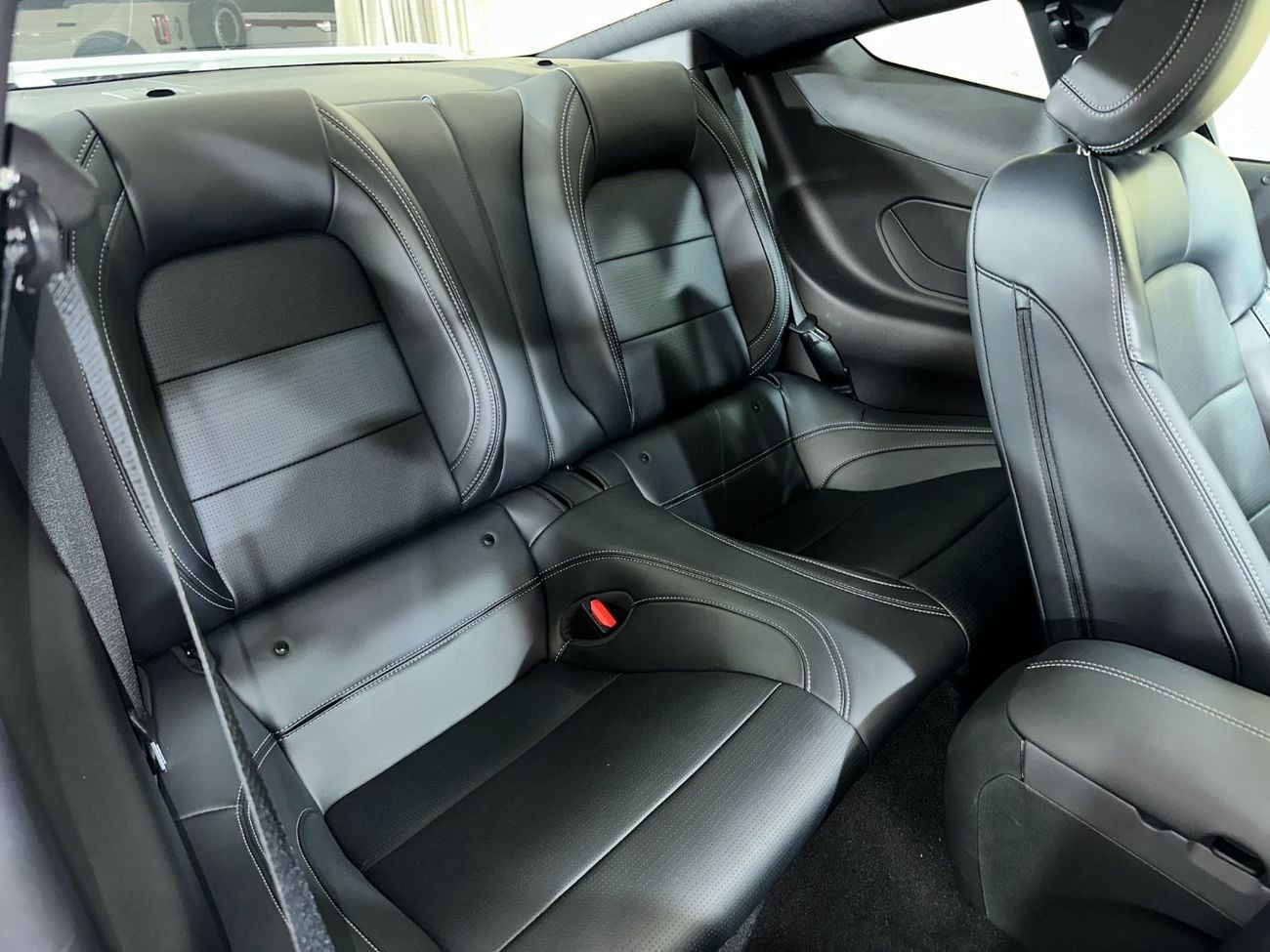 فورد موستانج GT Premium 5.0L (486 HP) Coupe A/T