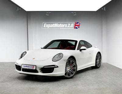 Porsche 911 CARRERA 4 Full Service History • GCC Specs • Outstanding Specification