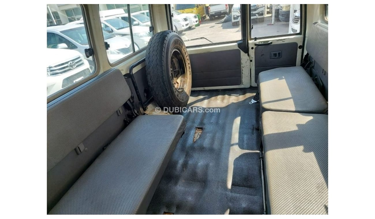 Toyota Land Cruiser 70 78 HARDTOP 4.2L DIESEL MT