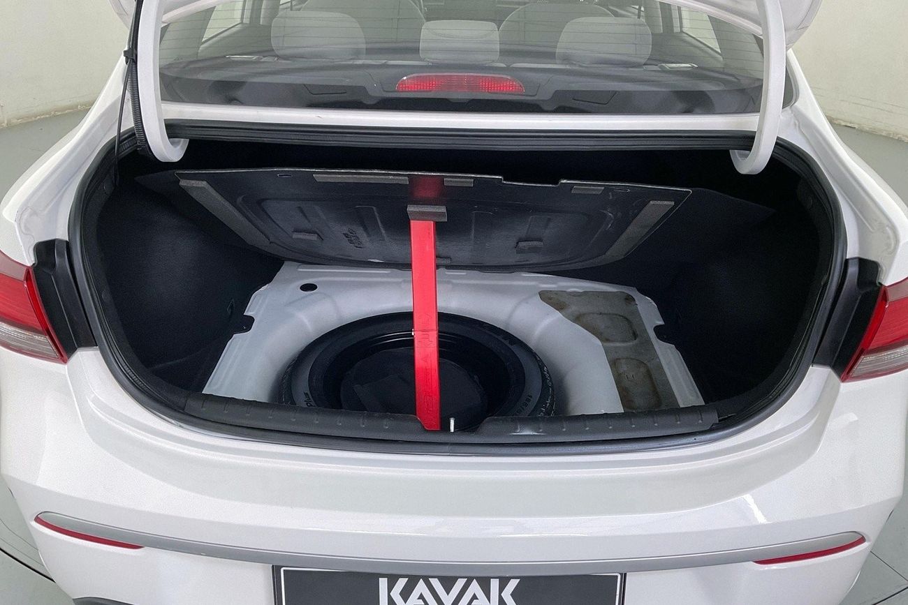 هيونداي أكسنت Smart / GL | ضمان مجاني لمدة عام | 0 دفعة أولى