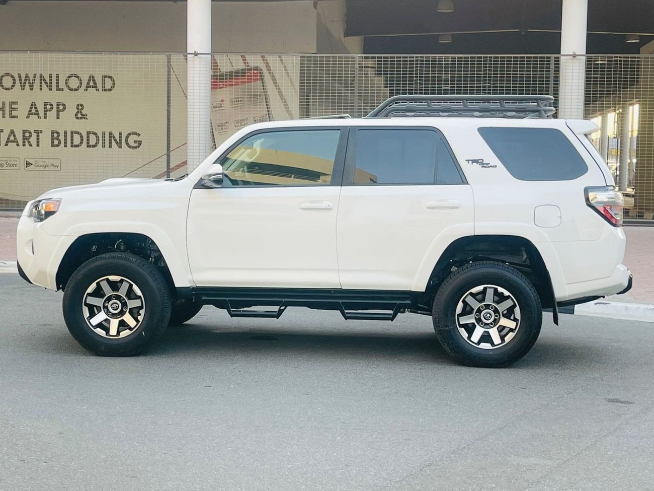 تويوتا Runner4 Toyota 4Runner TRD OFF ROAD FULL OPTION