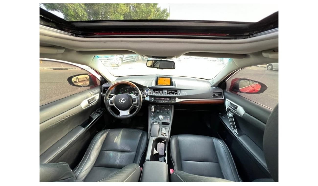 Lexus CT 200h 2011 Lexus CT 200H Hybrid Full Option Very Well Maintained Vehicle