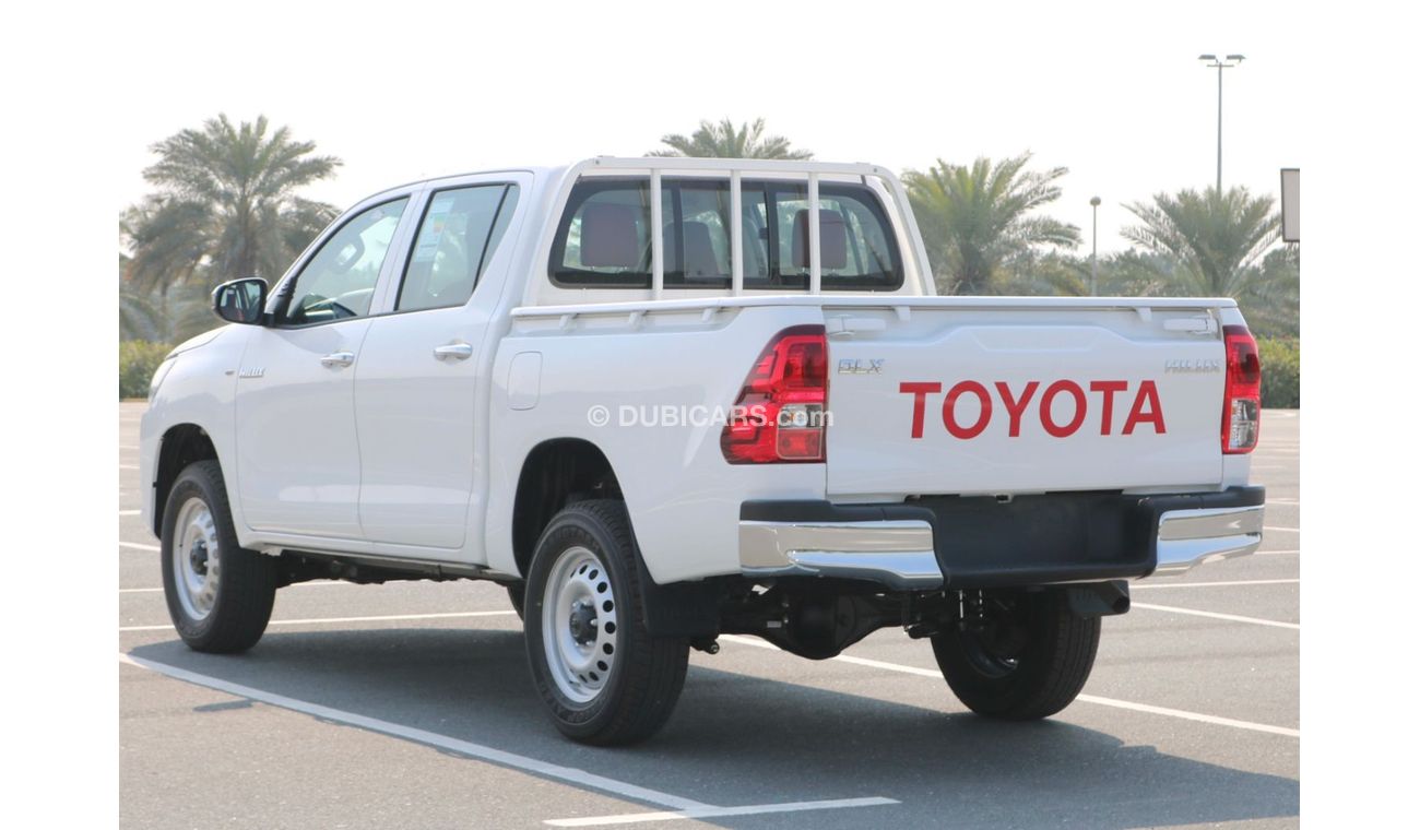 Toyota Hilux 2022 | HILUX M/T 4X4 2.4L FABRIC SEATS RED INTERIOR BASIC WITH GCC SPECS - EXPORT ONLY
