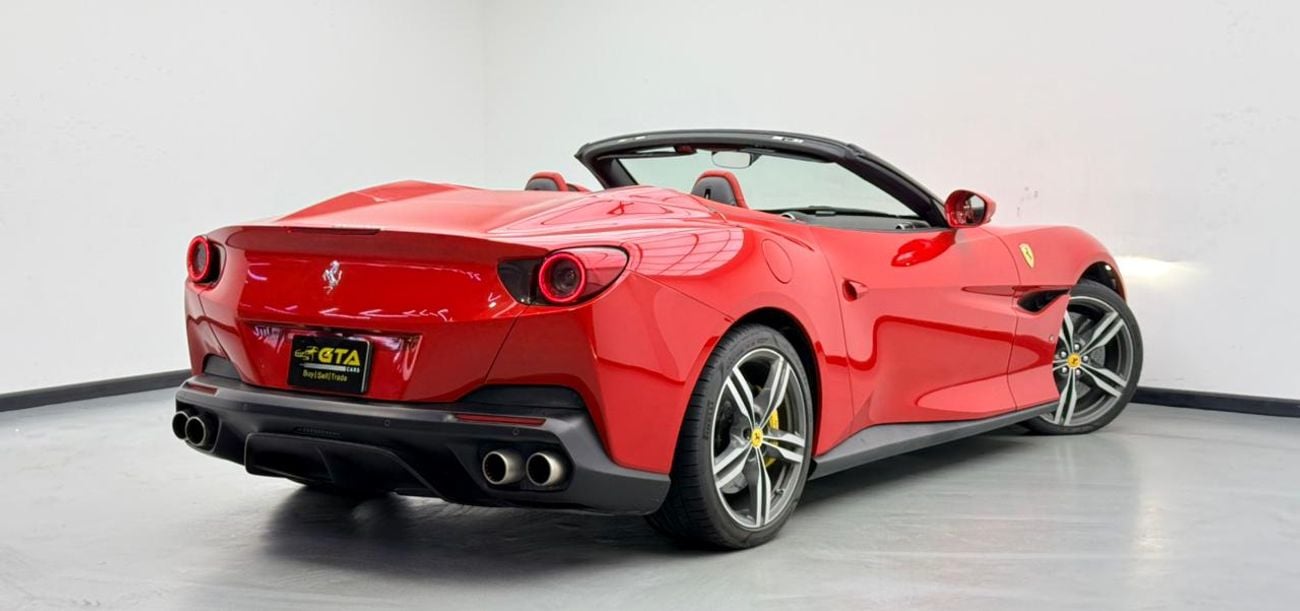 فيراري بورتوفينو 2019 Ferrari Portofino, Warranty, Service History, Carbon Fiber Interior, Fully Loaded, Jap