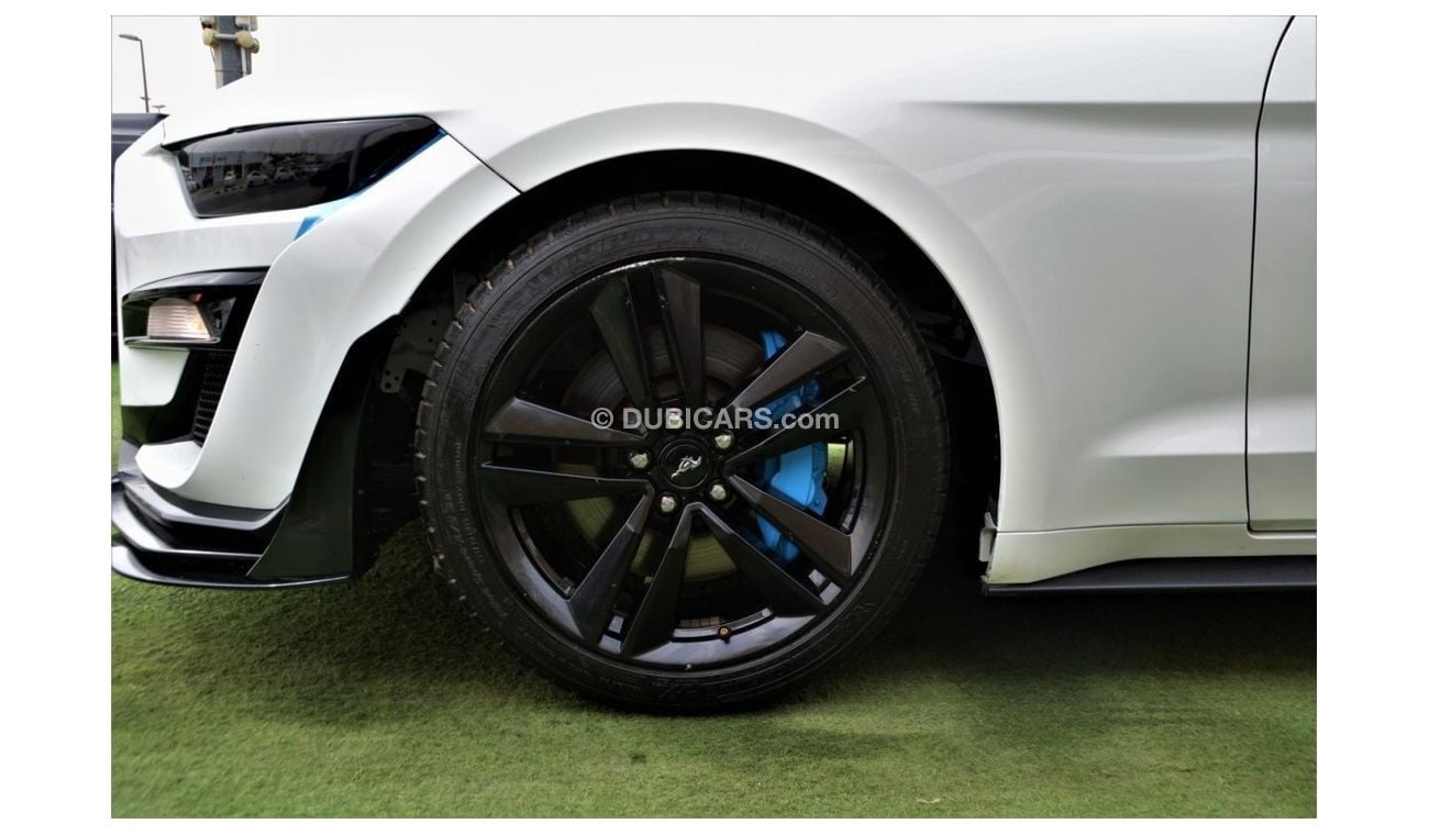 Ford Mustang EcoBoost ECO-BOOST