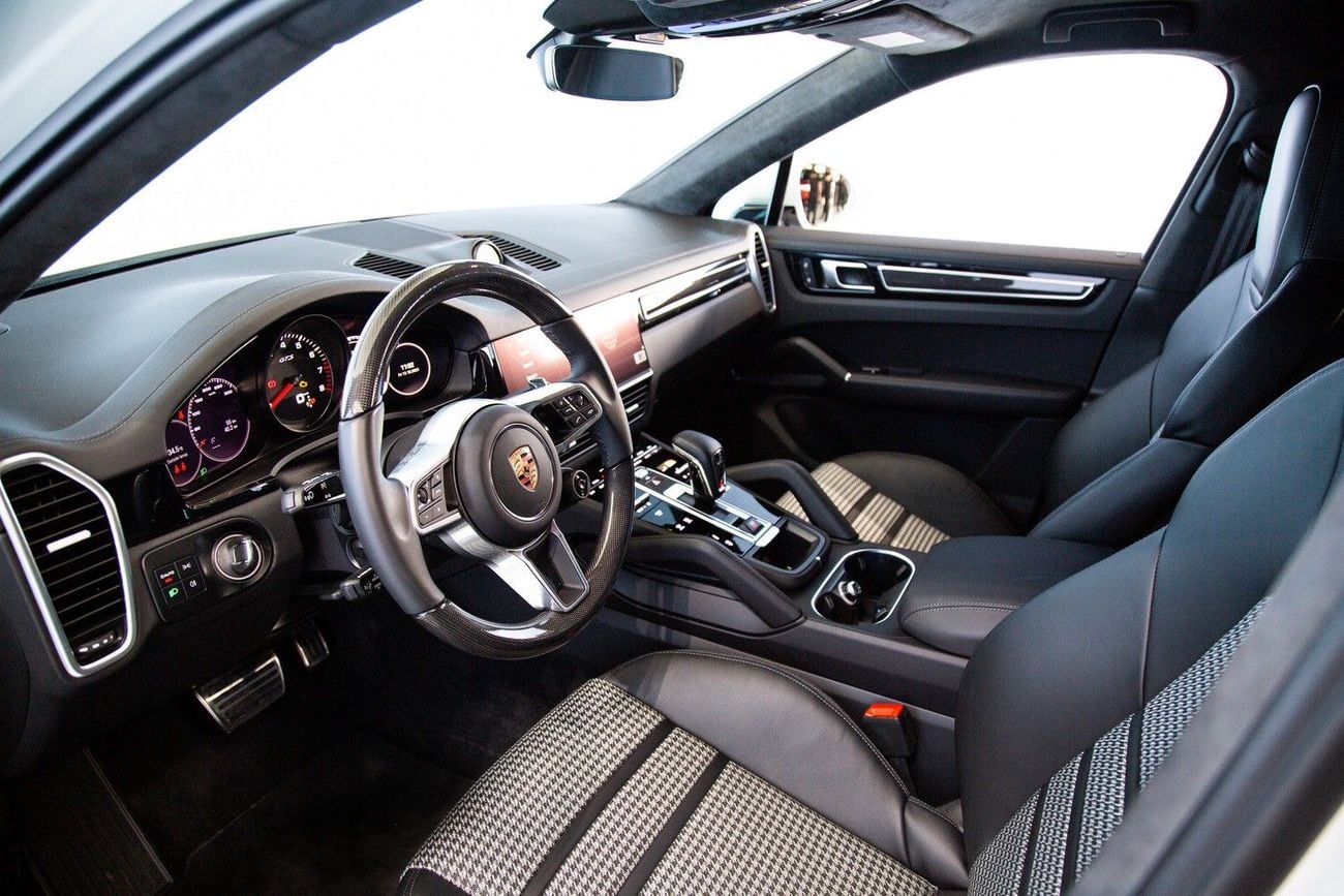 Porsche Cayenne GTS