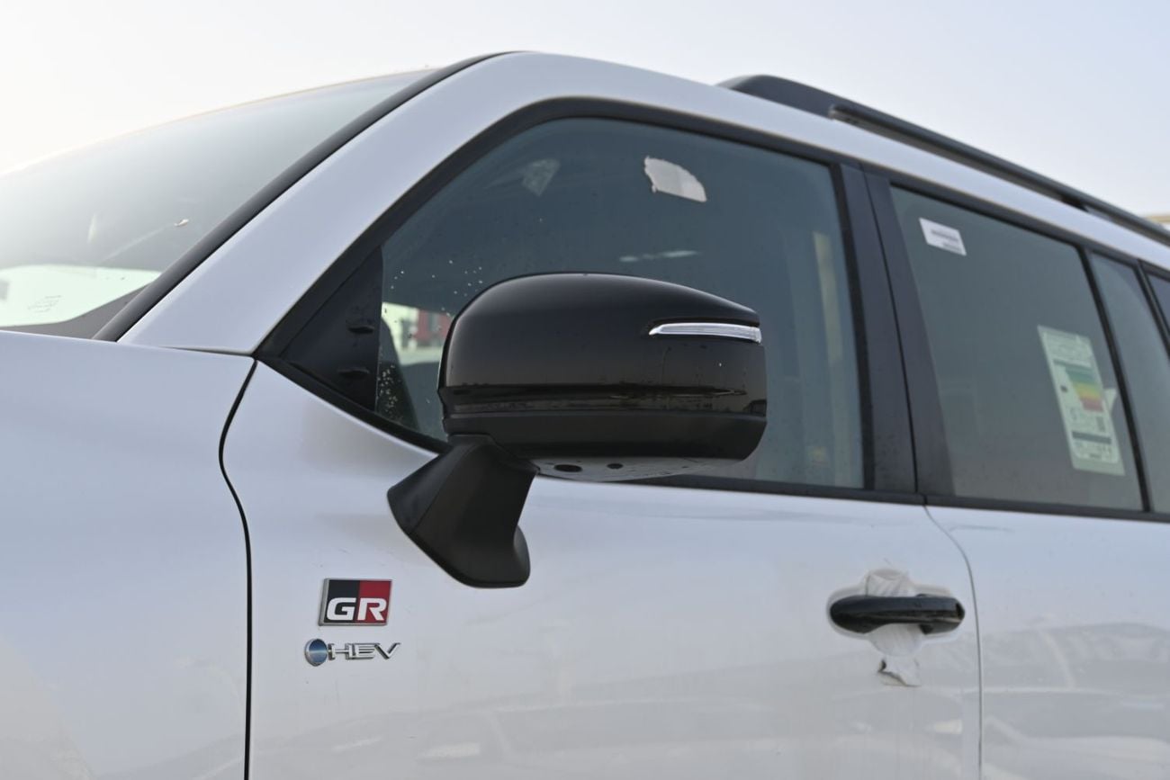 Toyota Land Cruiser GR SPORT Toyota Land Cruiser GR-Sport 3.5L Twin Turbo + Hybrid V6 4WD