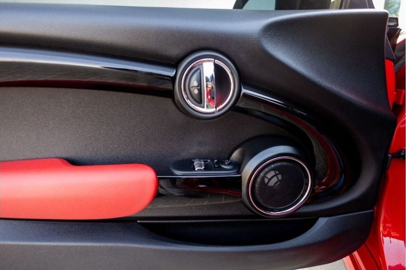 Mini John Cooper Works MINI Cooper John Cooper Works 2021 GCC under Warranty with Flexible Down-Payment.