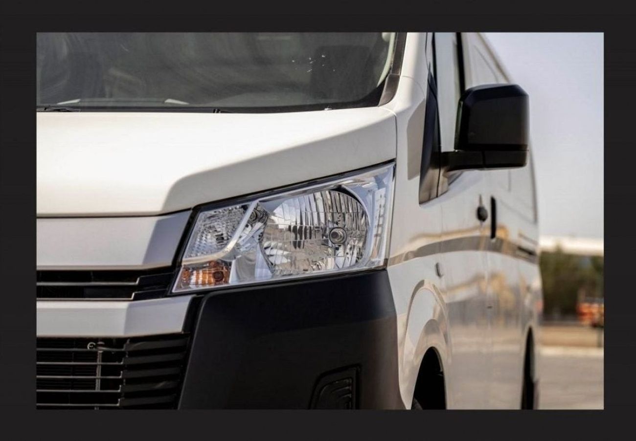 تويوتا هاياس 2023 TOYOTA HIACE 3.5L CARGO 3str Petrol Automatic Zero KM