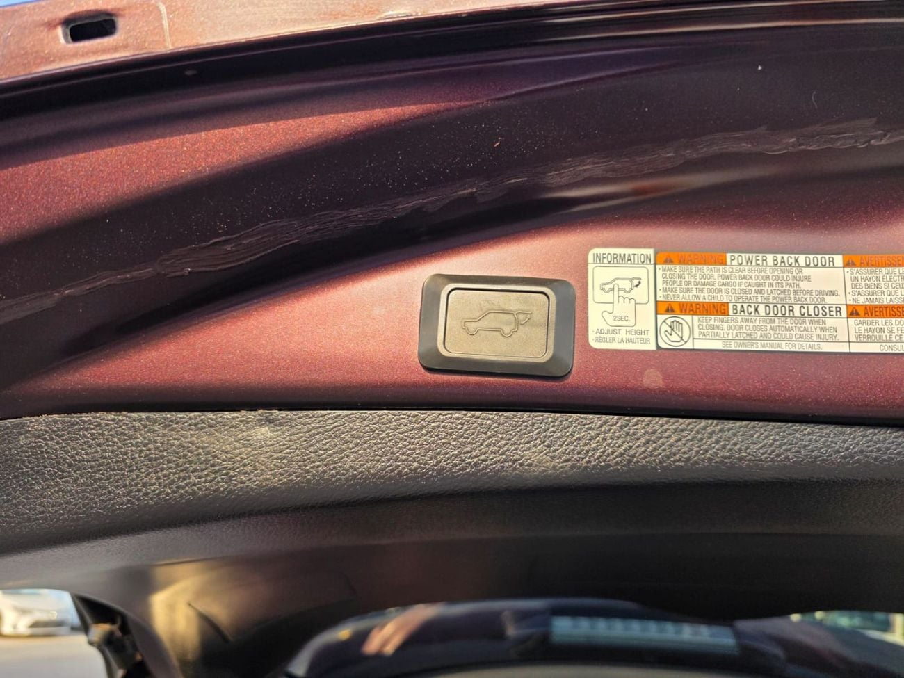 Toyota RAV4 2.5L Limited Edition Sunroof, 4x4, Push button, trunk automatic and original leather seats