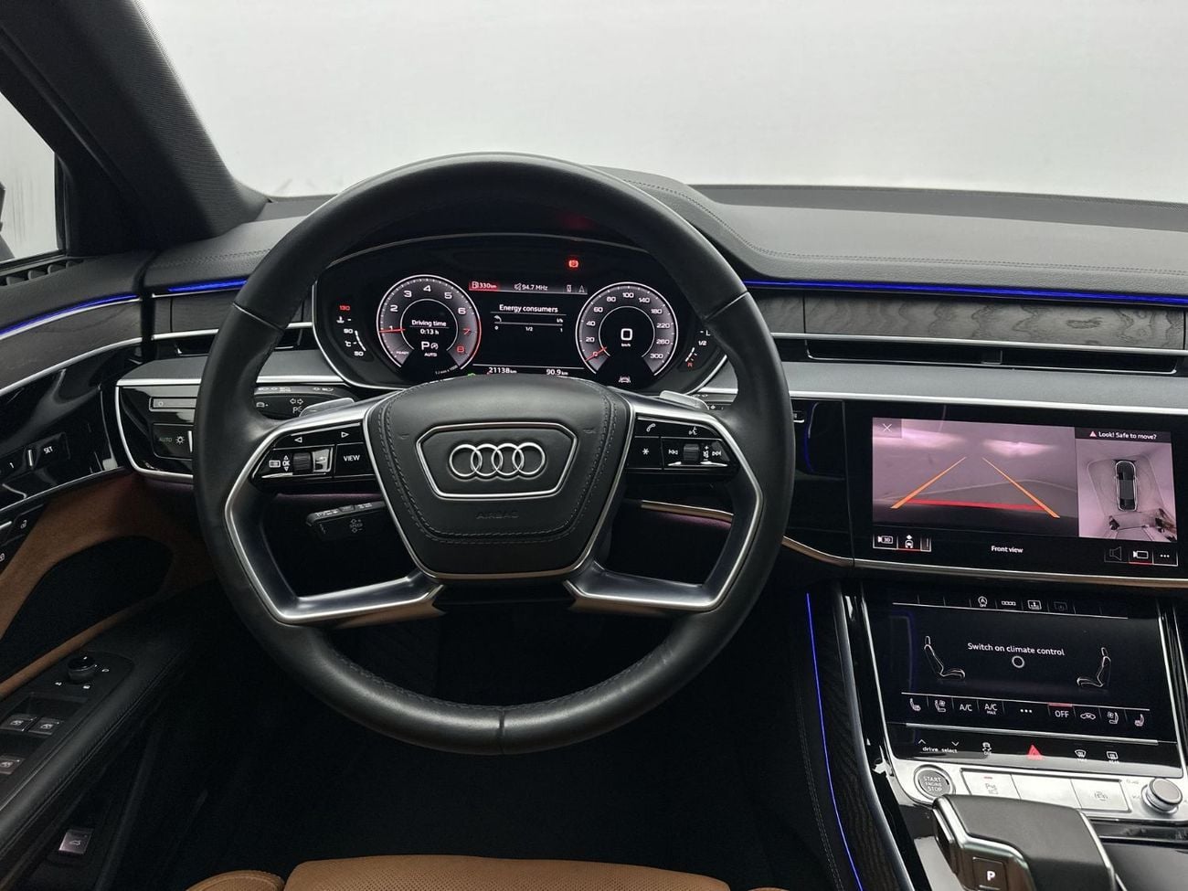 أودي A8 L 55 TFSI quattro Business Edition 3.0L (Ref# 07671)