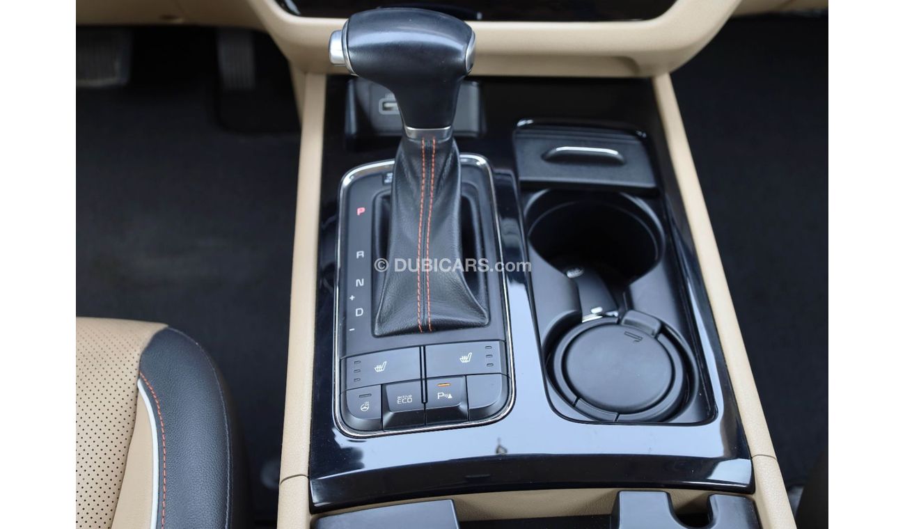 Kia Carnival LX | Grand Carnival | Full Option | 8 Seater | 6 CYL | Excellent Condition | GCC Specs