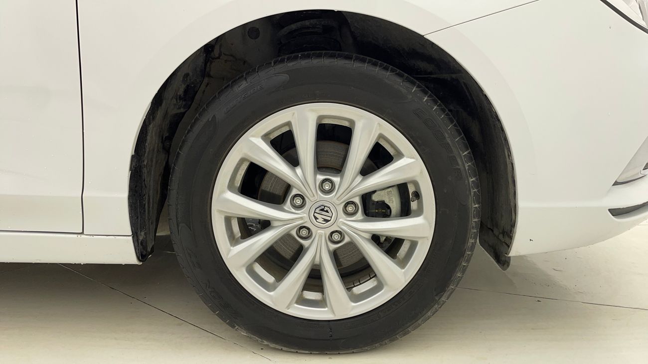 أم جي 5 STD 1.5 | بدون دفعة مقدمة | اختبار القيادة في المنزل