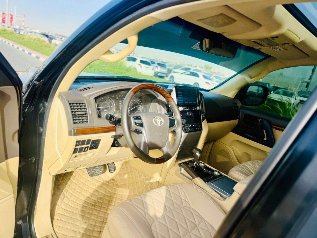 Toyota Land Cruiser GXR