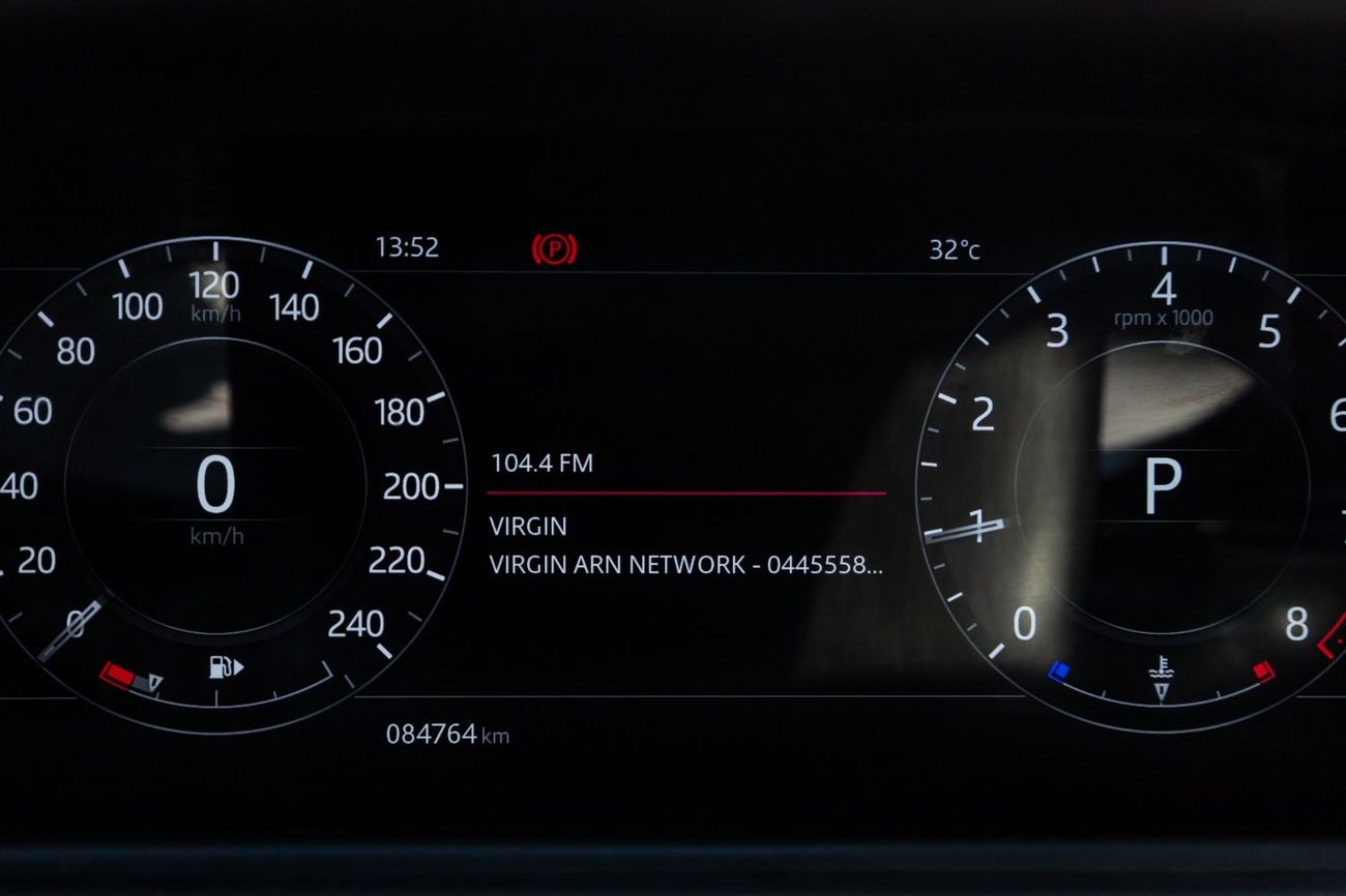 لاند روفر رينج روفر فيلار P250 R-Dynamic SE 2.0L