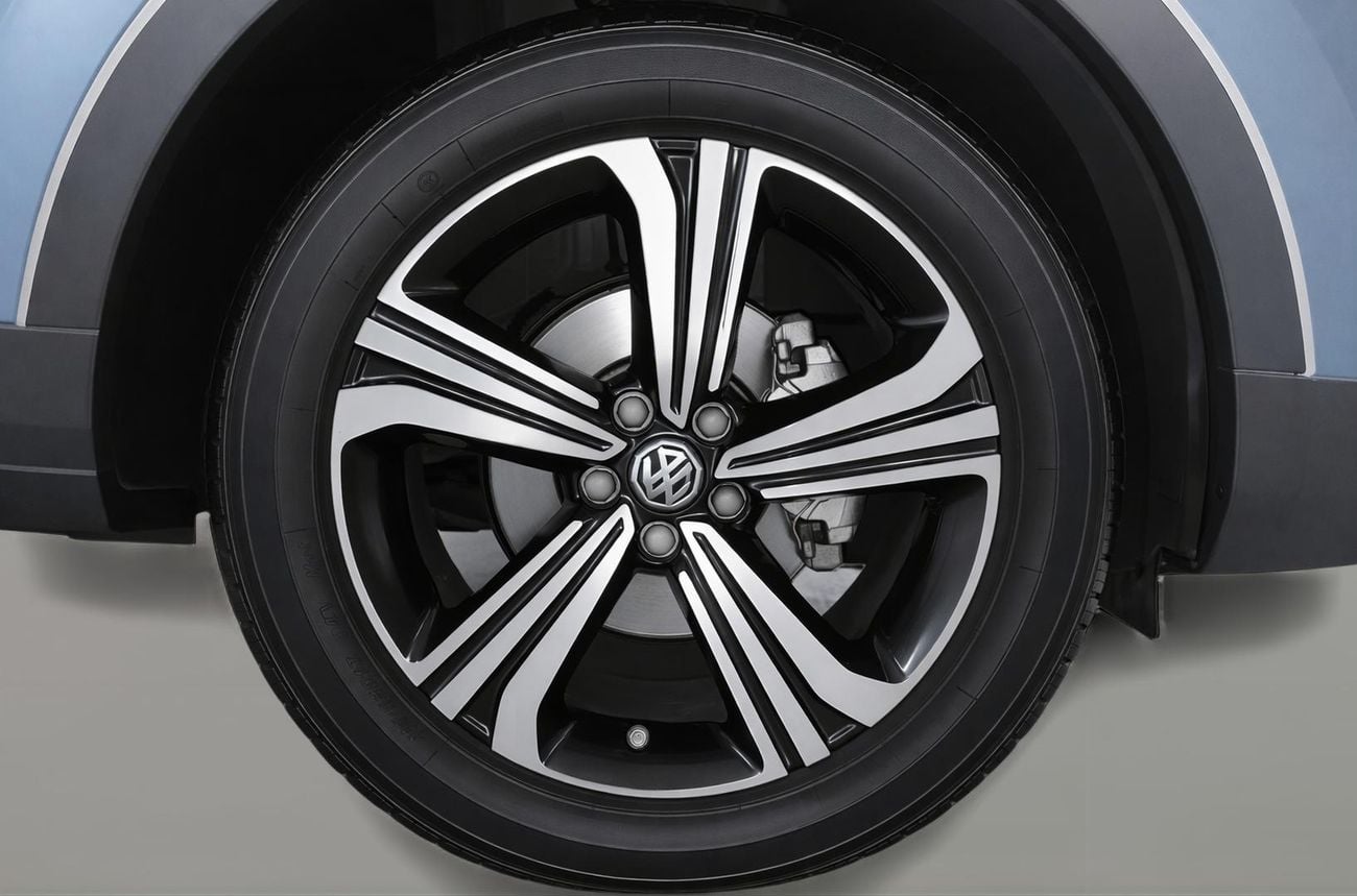 MG ZS LUX 2025 | AED 832/Month | 0 DP | 30 Day Return | Warranty | Service History