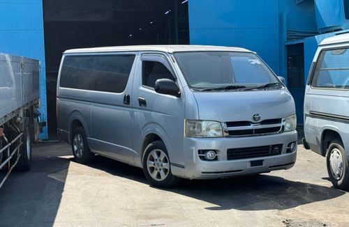 تويوتا هاياس