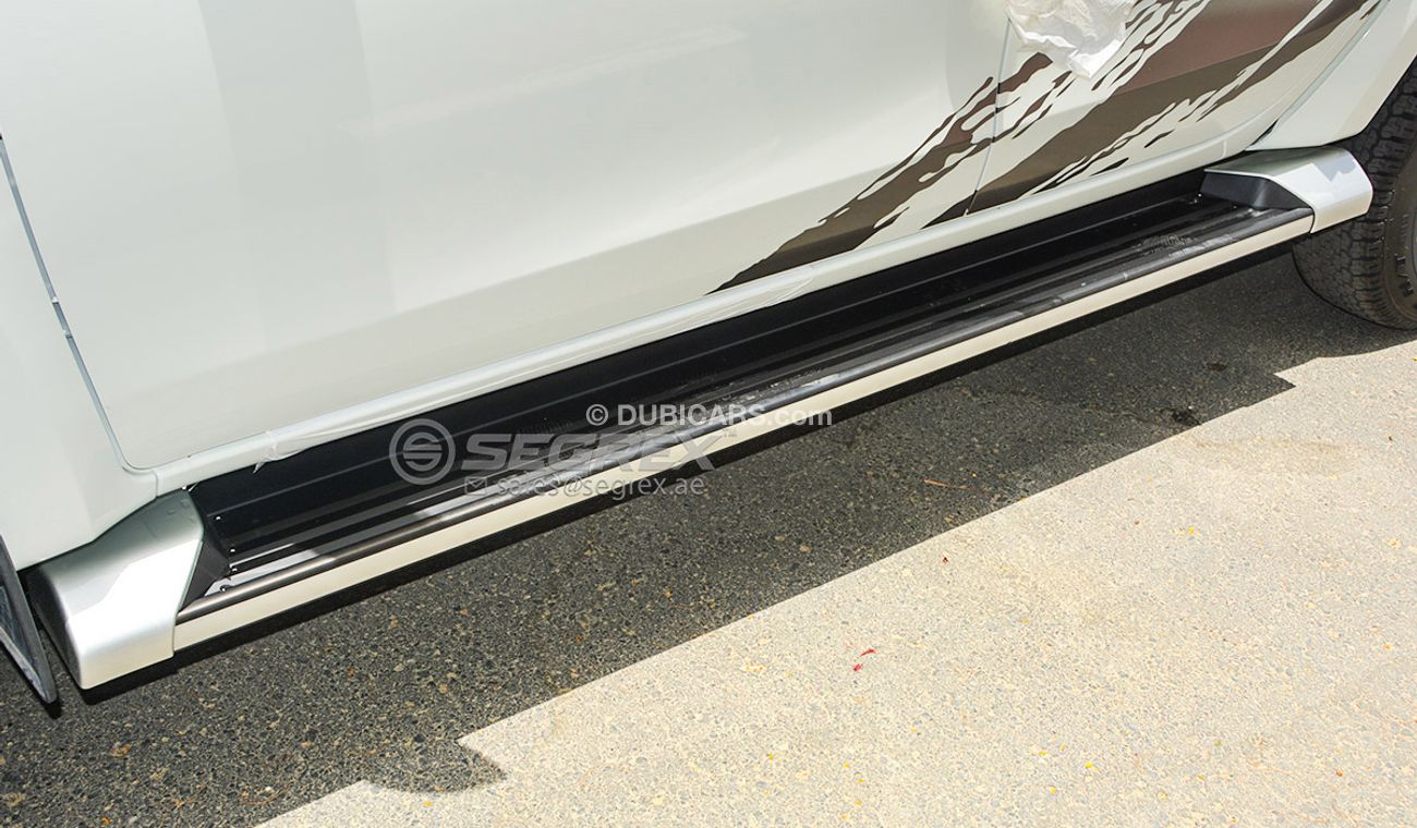 Mitsubishi L200 DC, 2.4L TDSL 4WD & PETROL GLX 2.4L 4WD CHROME PACKAGE M/T