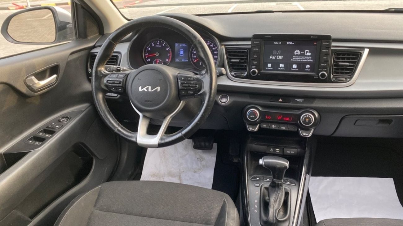 Kia Rio MPI Full Option