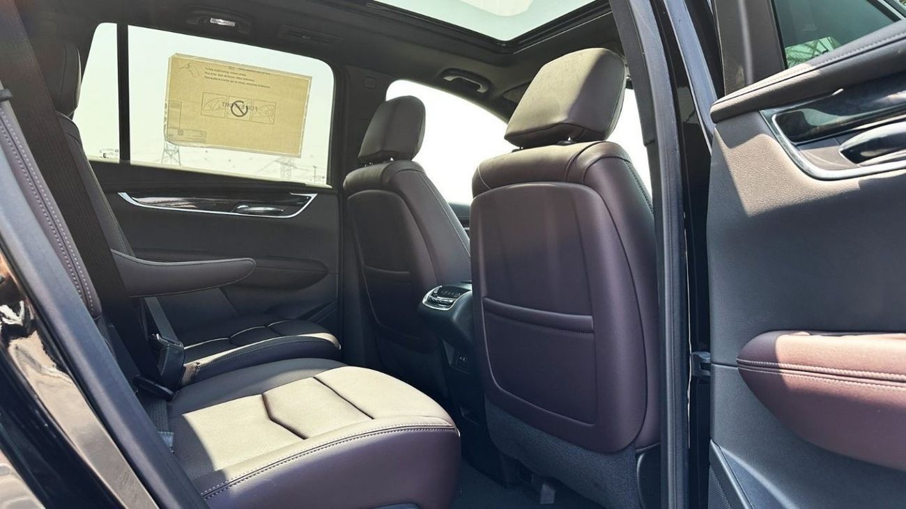 كاديلاك XT6 بريميوم لاكجري