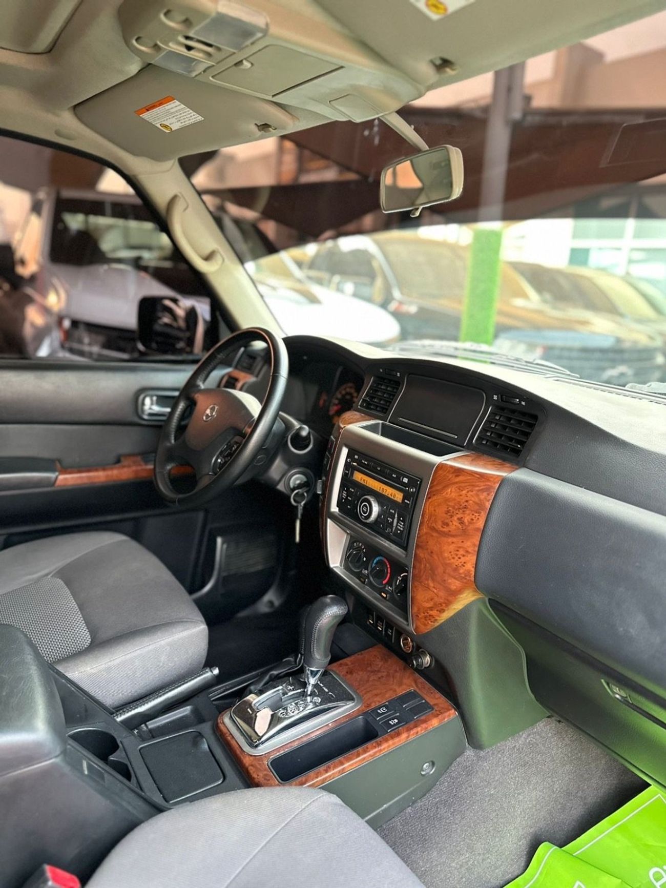 نيسان باترول سفاري ‎نیسان فتك  سفاري 2022 خليجي ‎بحالة جدًا ممتازه ‎فل اوبشن