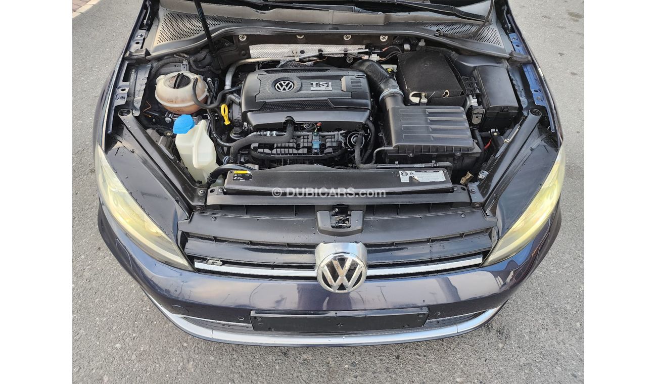 فولكس واجن جولف Volkswagen Golf R_Gcc_2016_Excellent_Condition _Full option