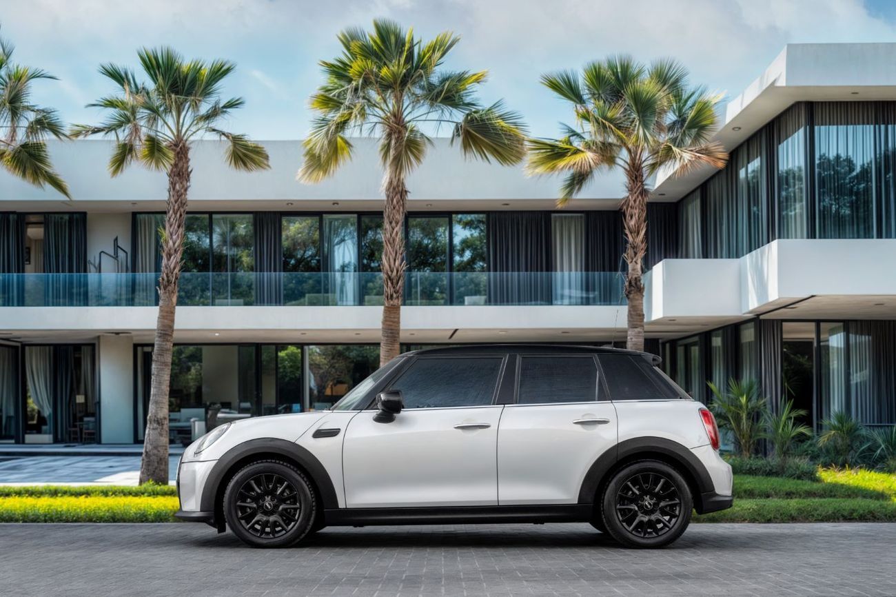 Mini Cooper | 1,546 P.M  | 0% Downpayment | Low KM | Full Mini Service History