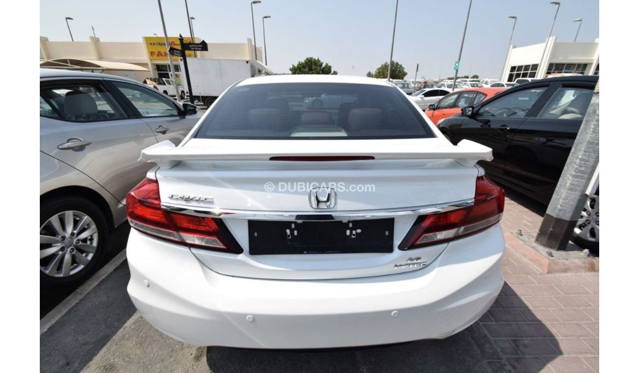 Honda Civic 2014 Gcc no paint no accidents