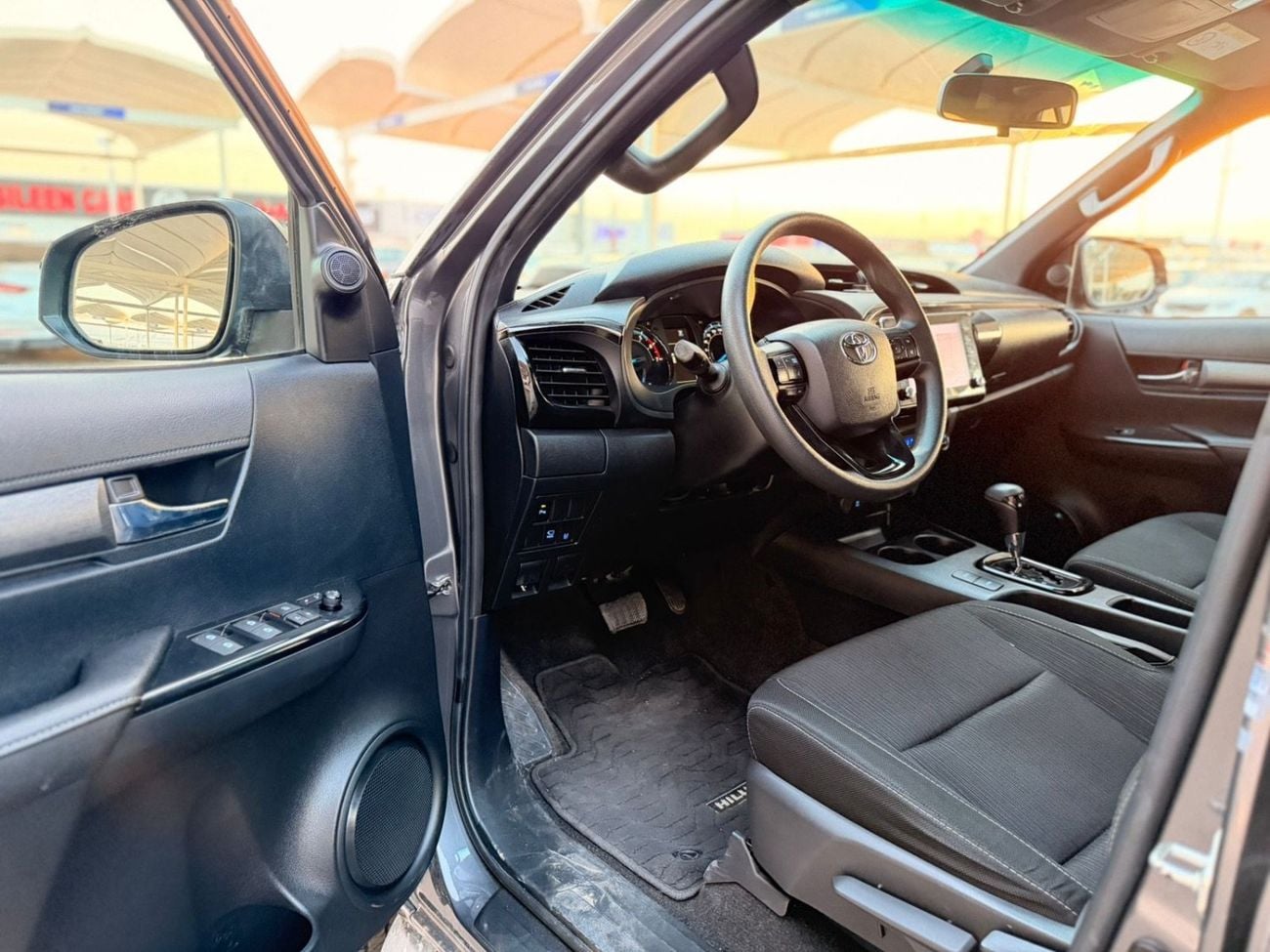 تويوتا هيلوكس Adventure 4.0L