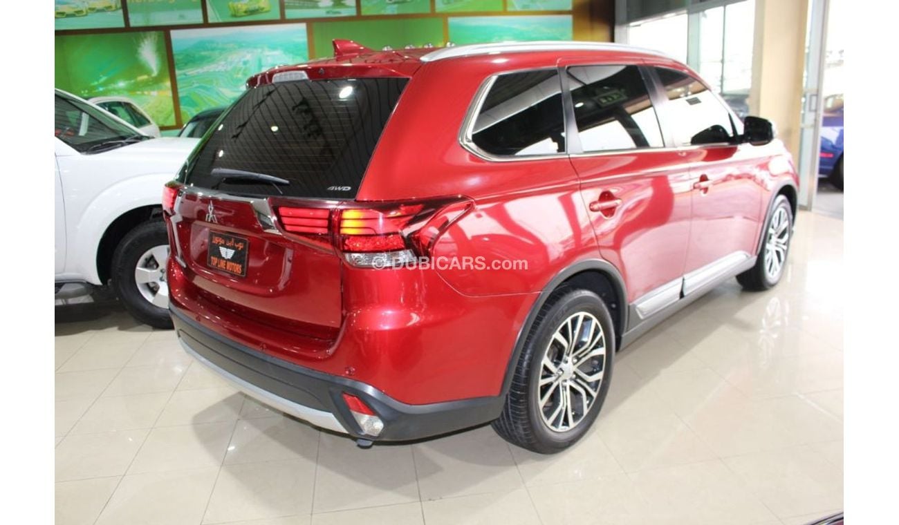 Used Mitsubishi Outlander 2017 for sale in Dubai 306297