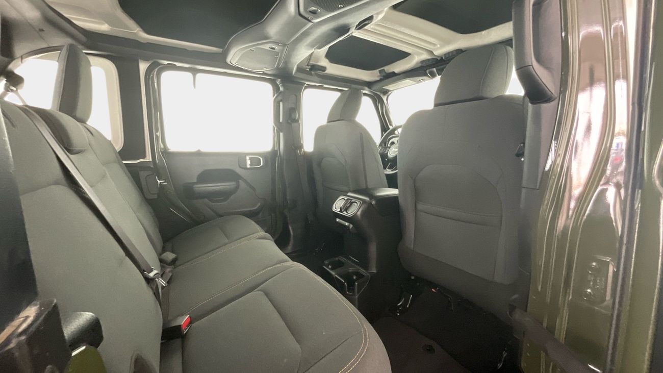 جيب رانجلر 2.0T SPORT AUTO 4WD | شامل الضمان | 0 ﺪﻔﻋﺓ ﺃﻮﻟﻯ