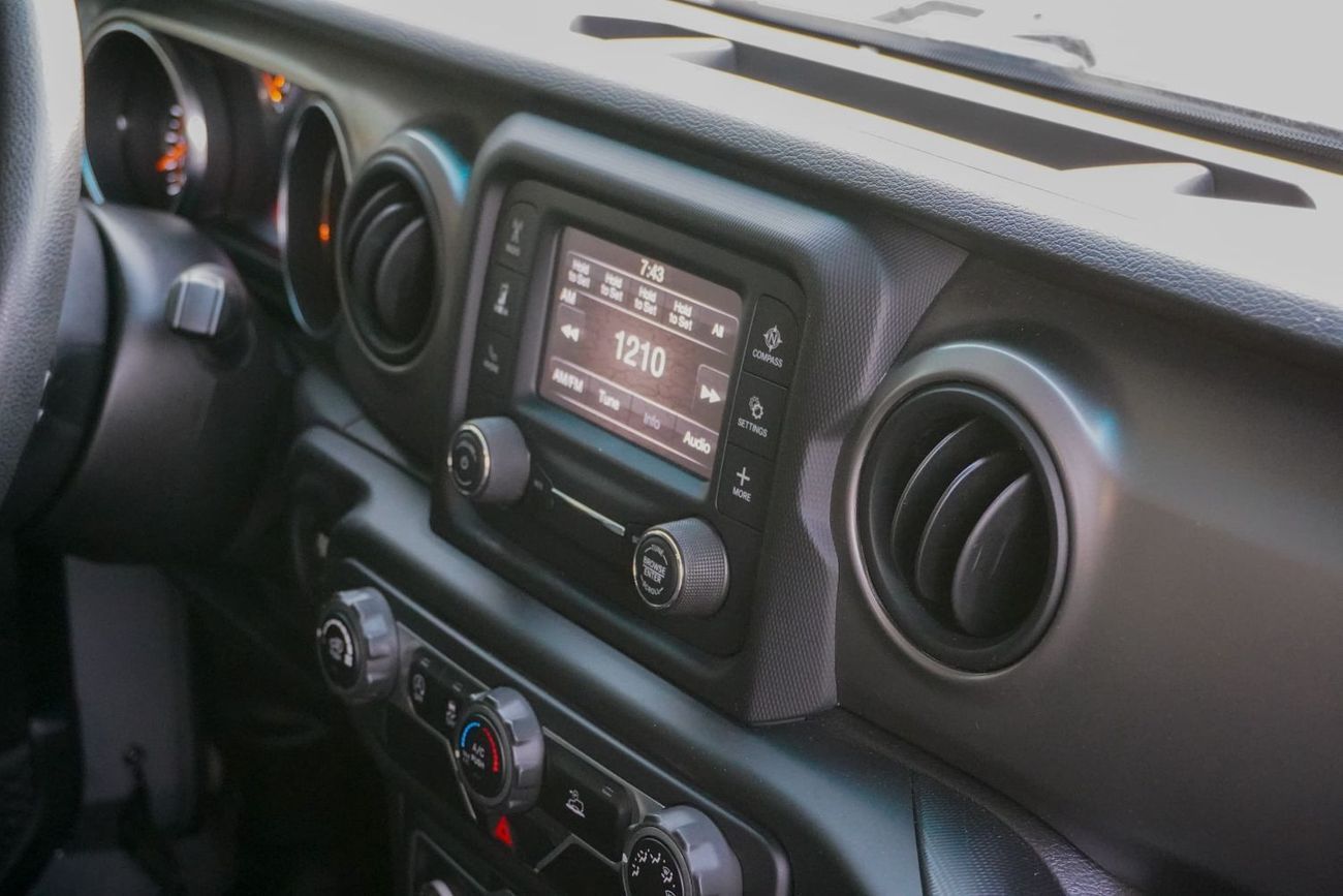 جيب رانجلر Willys Wheeler 3.6L A/T (2 Door)