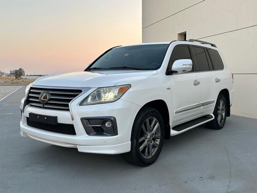 لكزس LX 570