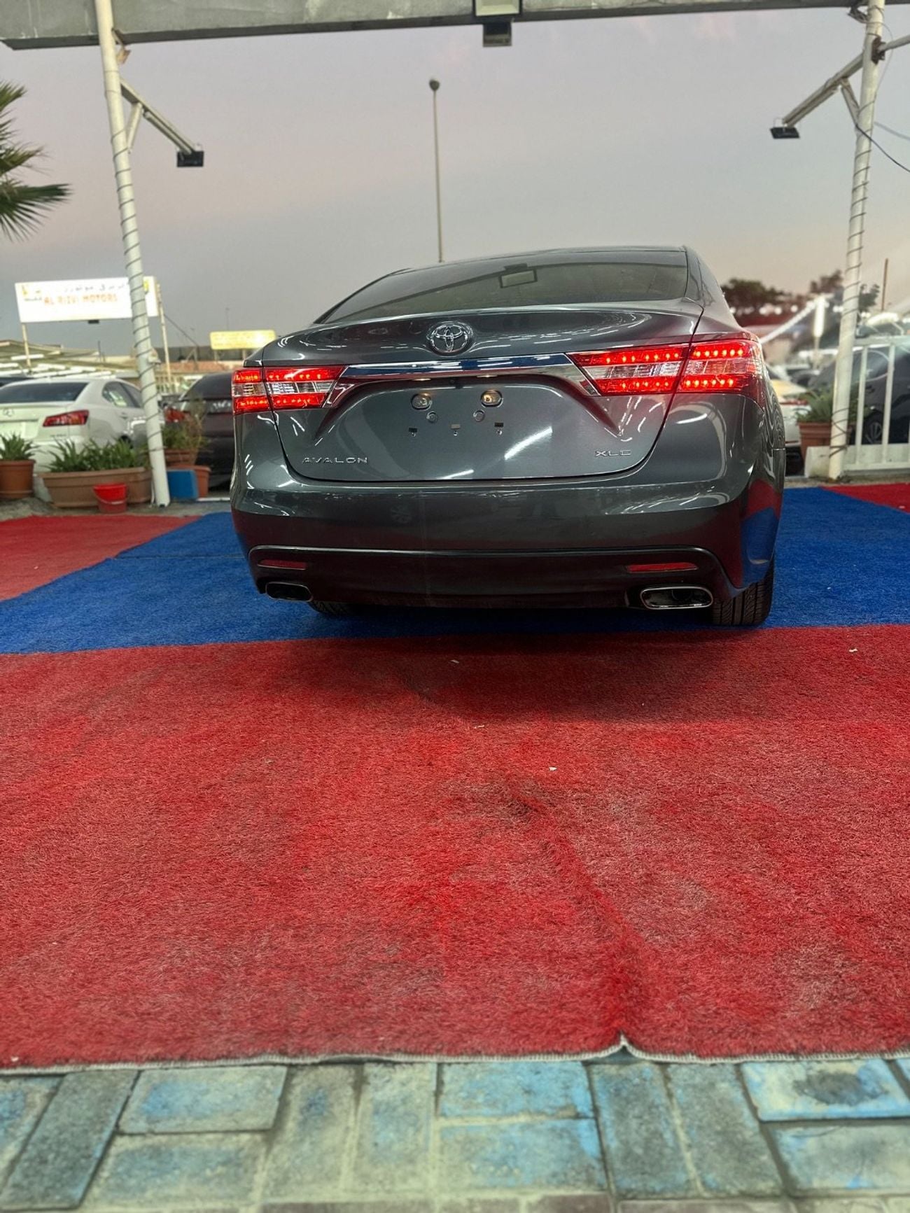 تويوتا افالون XLE 3.5L